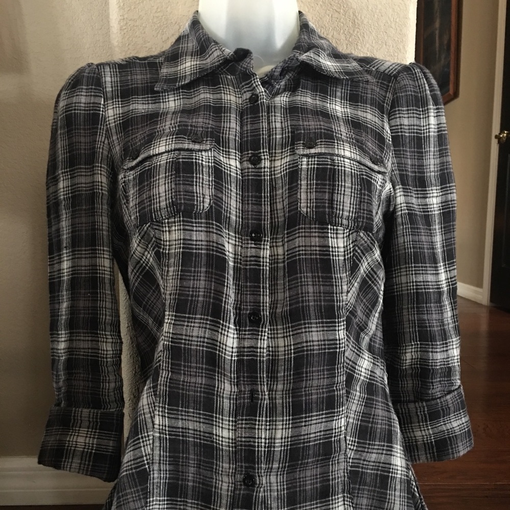 2B Bebe 3/4 sleeve blouse